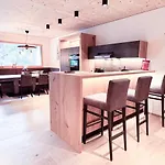 Lejlighed Haus Fontanas By Emju -